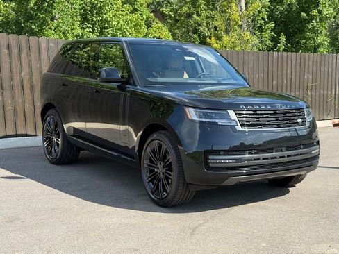 New 2026 Land Rover Range Rover SE AWD/4WD image 6