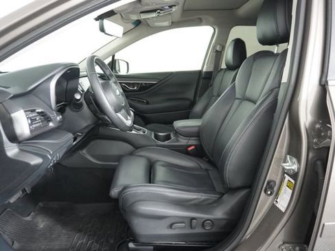 Used 2022 Subaru Outback Limited image 19