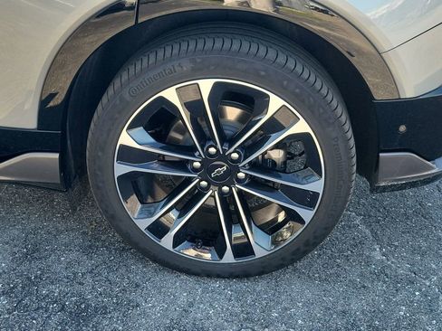 New 2026 Chevrolet Blazer EV SS w/ Performance Package image 18