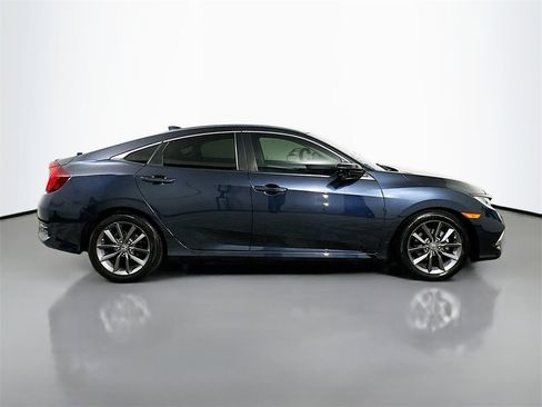 Used 2020 Honda Civic EX image 9