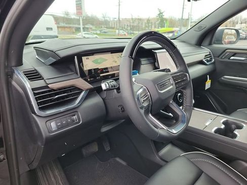 New 2026 GMC Acadia Denali w/ Super Cruise Package image 19