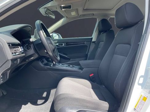 Certified 2023 Honda Civic EX image 9