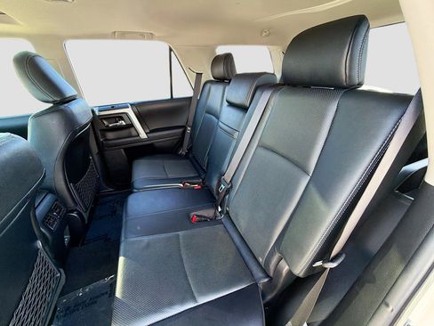 Used 2023 Toyota 4Runner Limited AWD/4WD image 19