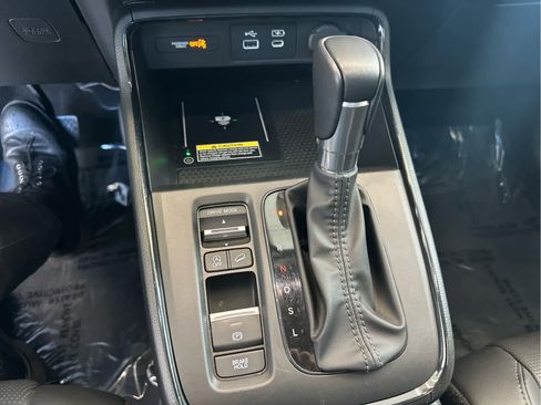 Used 2023 Honda CR-V EX-L image 9