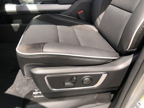 New 2026 RAM 1500 Laramie w/ Night Edition image 22