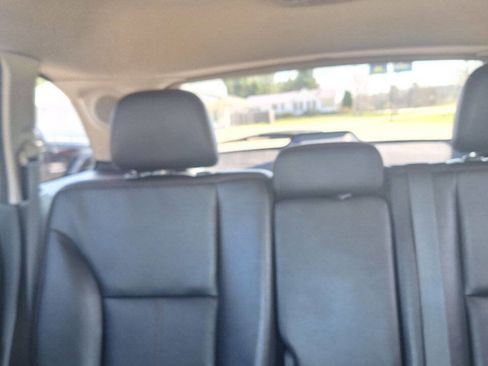 Used 2014 Ford Edge Limited AWD/4WD image 16