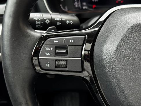 Used 2023 Honda Pilot Elite image 32