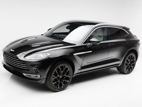 Used 2021 Aston Martin DBX image 1