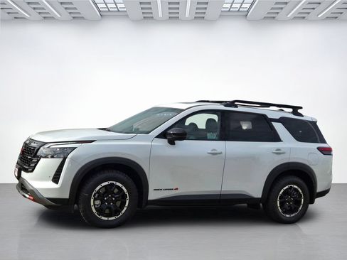 New 2026 Nissan Pathfinder Rock Creek AWD/4WD image 7