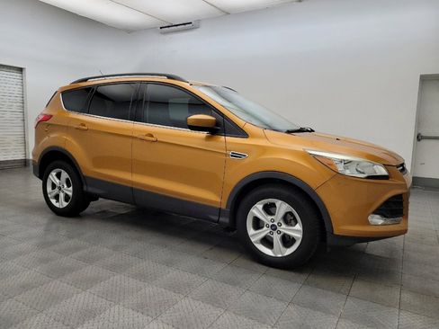 Used 2016 Ford Escape SE w/ Equipment Group 201A image 11
