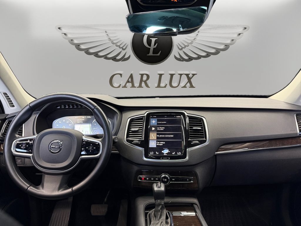 Used 2017 Volvo XC90 T6 Momentum AWD/4WD image 11