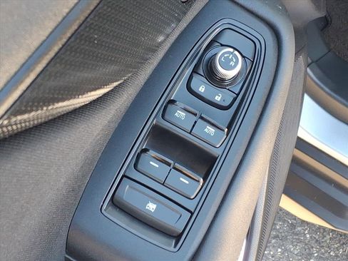 Used 2020 Subaru Outback Premium image 12