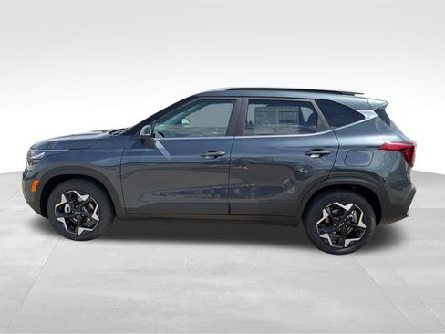 New 2026 Kia Seltos EX FWD image 4