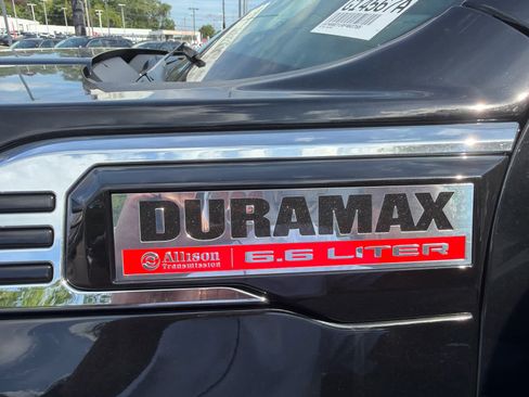Used 2024 GMC Sierra 2500 Denali w/ Denali Reserve Package AWD/4WD image 24