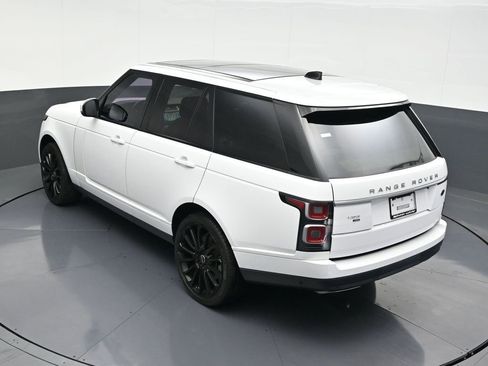 Used 2020 Land Rover Range Rover HSE image 19