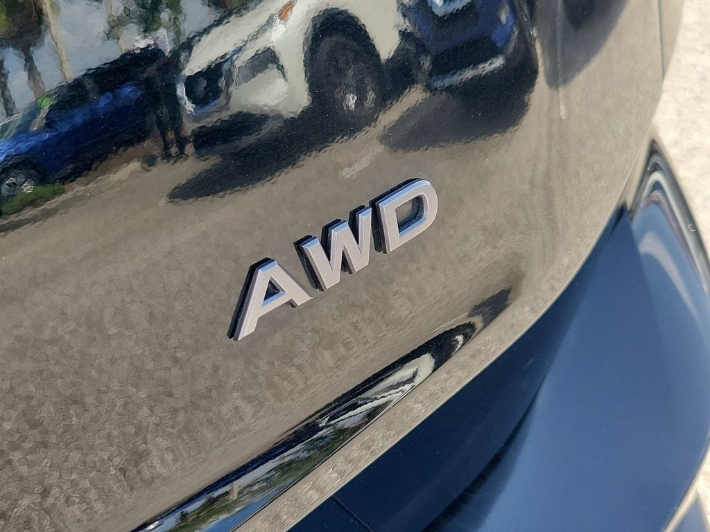 Certified 2026 Nissan Rogue SV AWD/4WD image 7