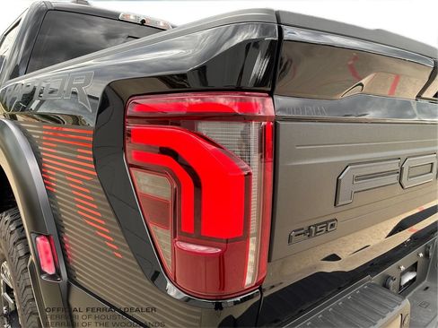 Used 2025 Ford F150 Raptor w/ Equipment Group 803A Raptor R AWD/4WD image 28