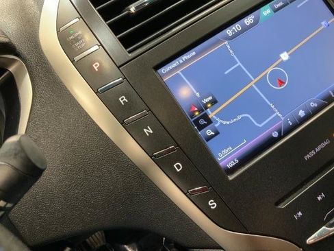Used 2014 Lincoln MKZ AWD w/ Equipment Group 102A Reserve image 21