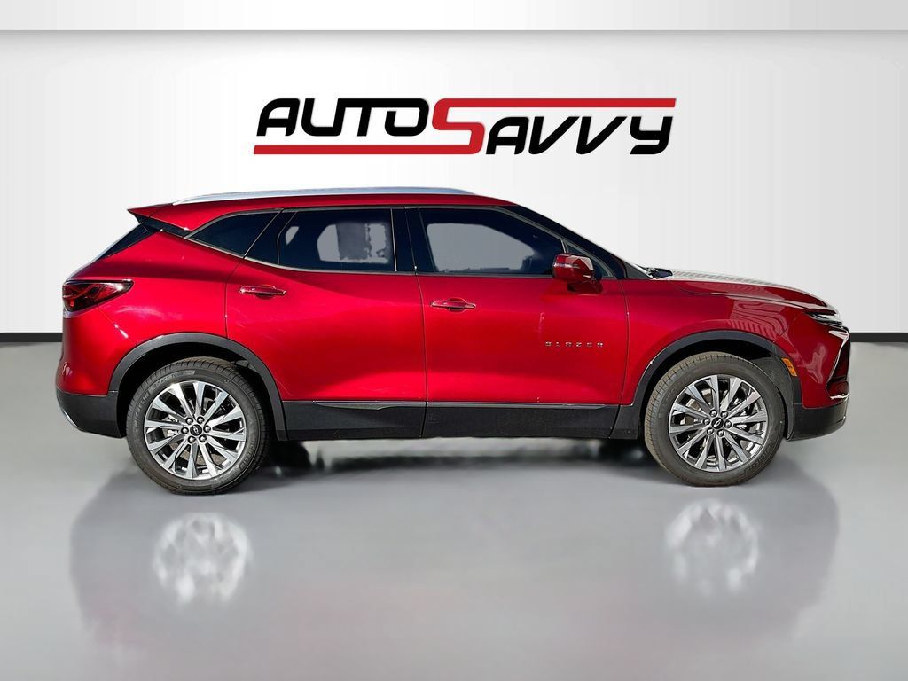 Used 2024 Chevrolet Blazer Premier w/ Driver Confidence II Package AWD/4WD image 8