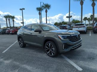 New 2026 Volkswagen Atlas Cross Sport SEL Premium R-Line video 2