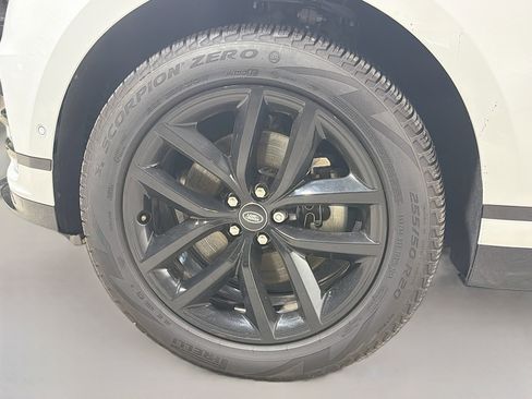 Used 2024 Land Rover Range Rover Velar Dynamic SE image 19