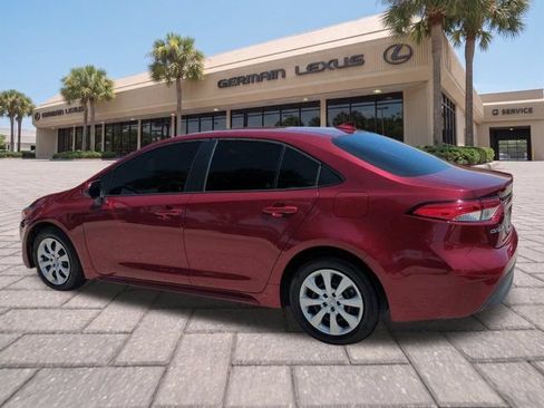 Used 2023 Toyota Corolla LE FWD image 6