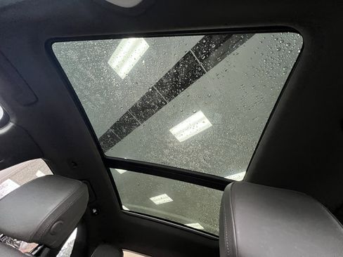 Used 2016 Porsche Macan S image 29