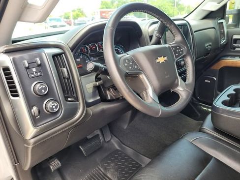 Used 2017 Chevrolet Silverado 2500 LTZ w/ Duramax Plus Package AWD/4WD image 19