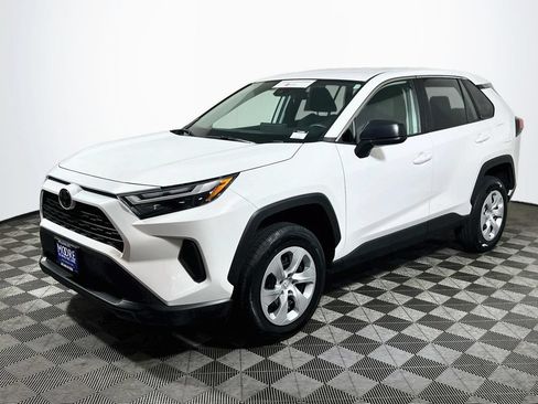 Certified 2025 Toyota RAV4 LE AWD/4WD image 3