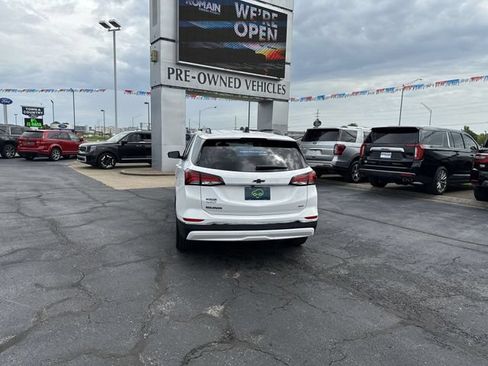 Certified 2023 Chevrolet Equinox RS w/ LPO, Floor Liner Package FWD image 4