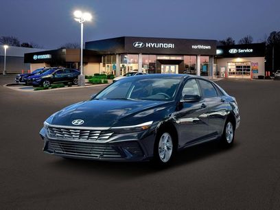 New 2026 Hyundai Elantra SE