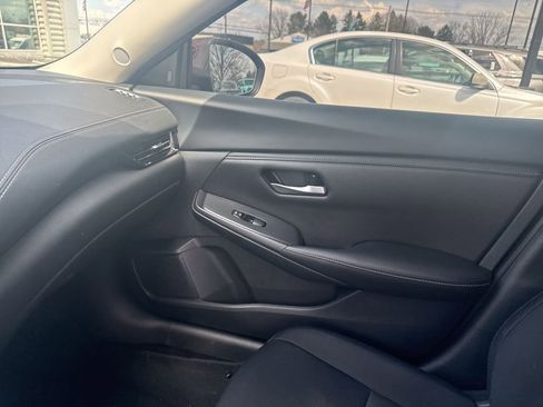 Used 2024 Nissan Sentra SV image 15