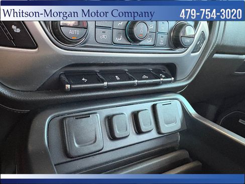 Used 2018 GMC Sierra 1500 SLT w/ SLT Premium Package AWD/4WD image 28