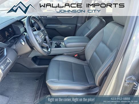 Used 2024 GMC Acadia AT4 w/ Super Cruise Package image 14