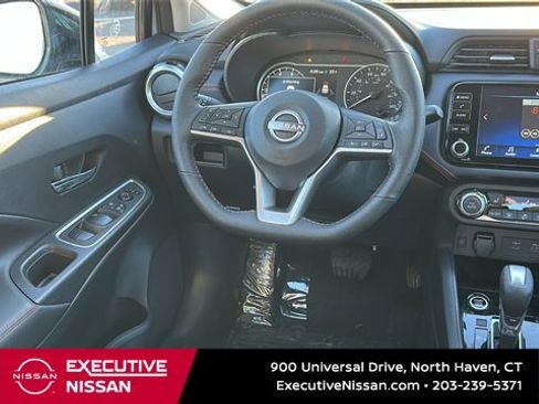 New 2025 Nissan Versa SR w/ Trunk Package image 21