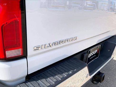 Used 2025 Chevrolet Silverado 2500 LTZ w/ LTZ Premium Package AWD/4WD image 31