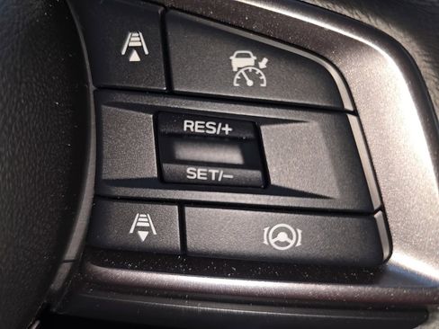 Certified 2025 Subaru Outback Premium image 21