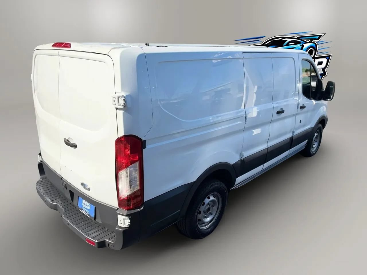 Used 2015 Ford Transit 250 130 Low Roof RWD image 9