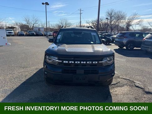 Used 2024 Ford Bronco Sport Outer Banks w/ Tech Package image 2