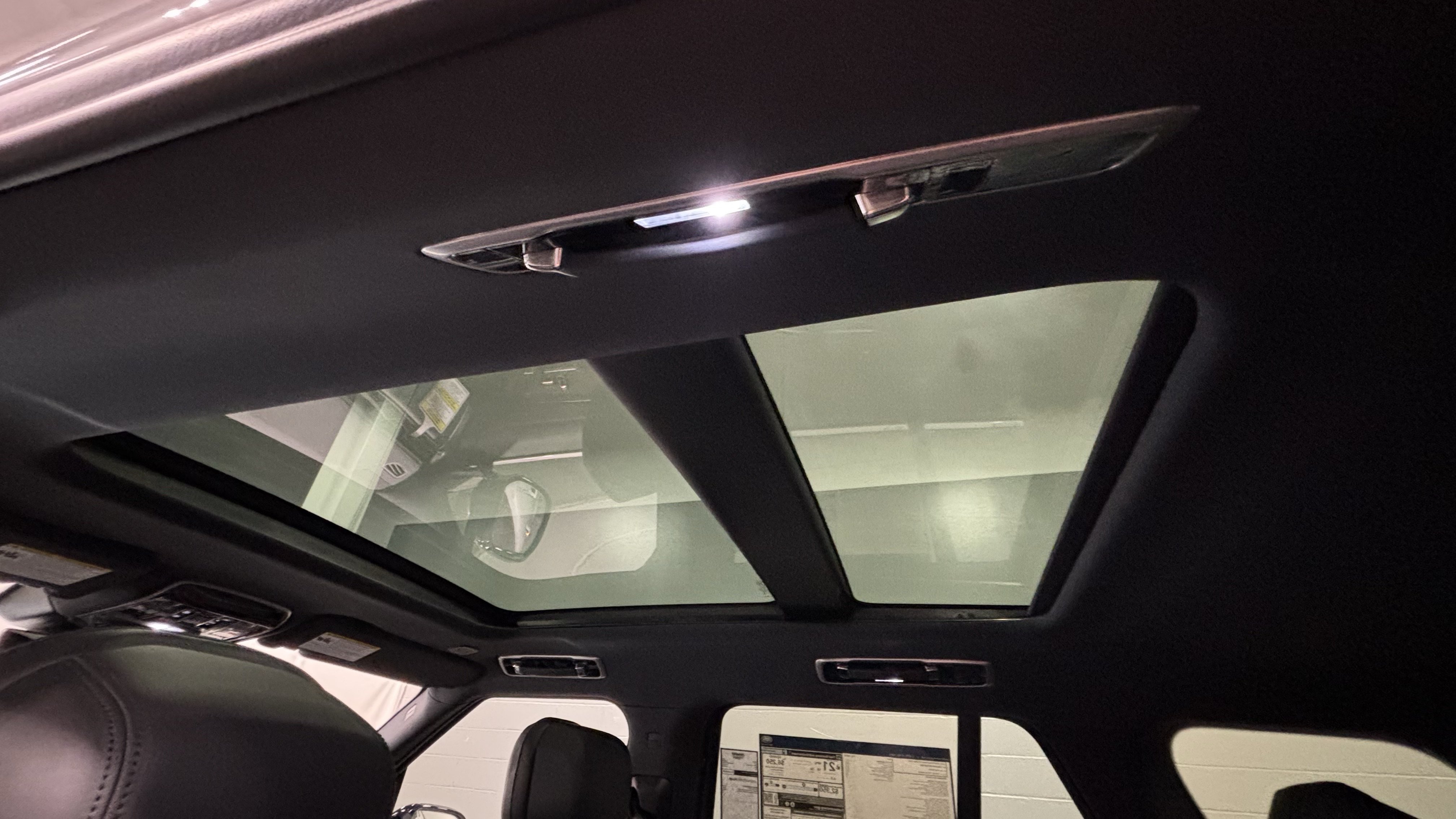 New 2026 Land Rover Range Rover SE AWD/4WD image 15