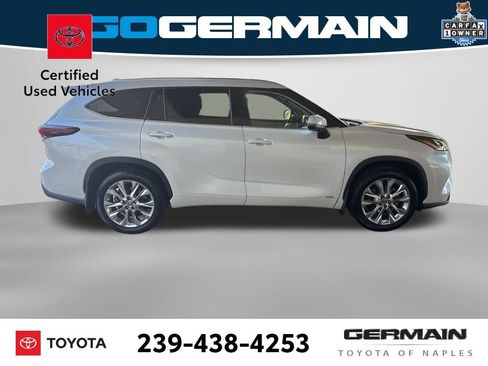 Certified 2025 Toyota Highlander Limited image 9