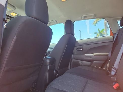 Used 2024 Mitsubishi Outlander Sport LE AWD/4WD image 8