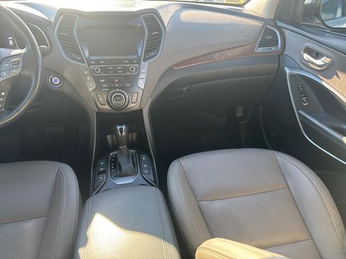 Used 2019 Hyundai Santa Fe XL image 20