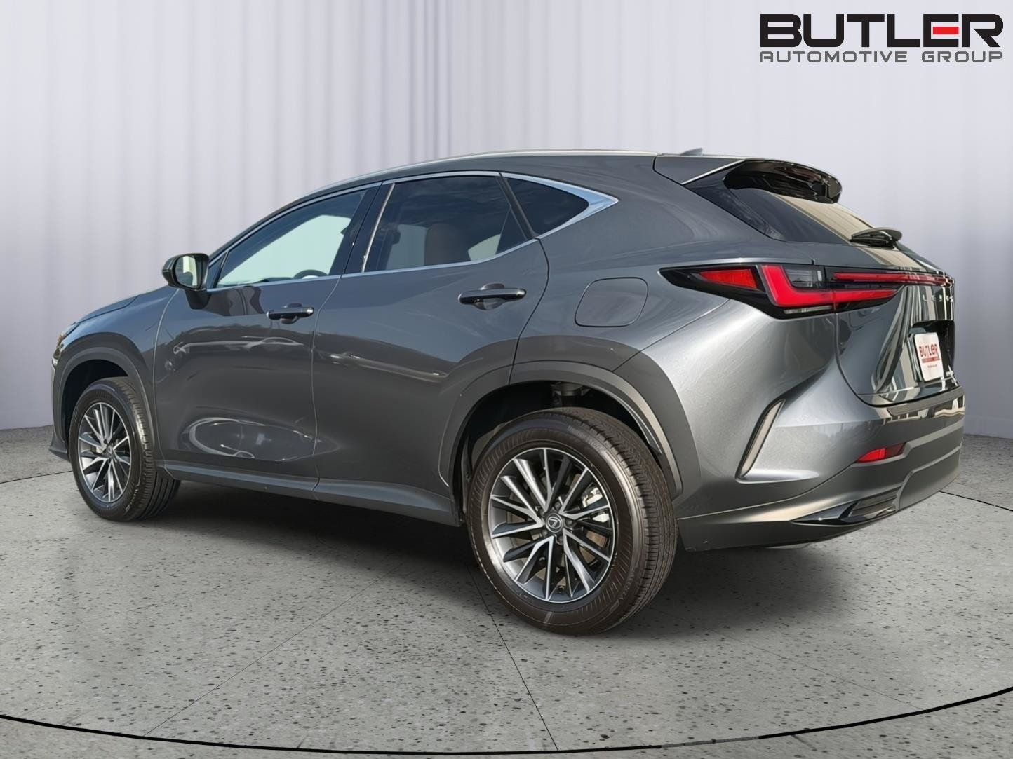 Certified 2025 Lexus NX 350 AWD w/ Accessory Package (2T) image 4