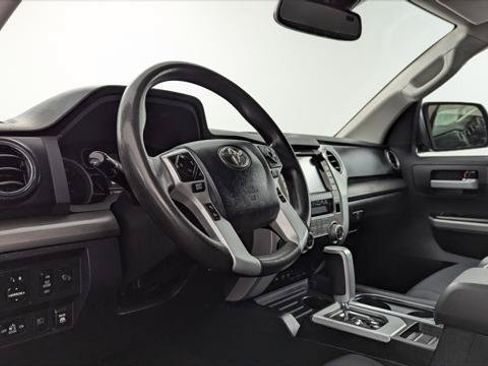 Used 2020 Toyota Tundra SR5 w/ TRD Off-Road Package AWD/4WD image 22