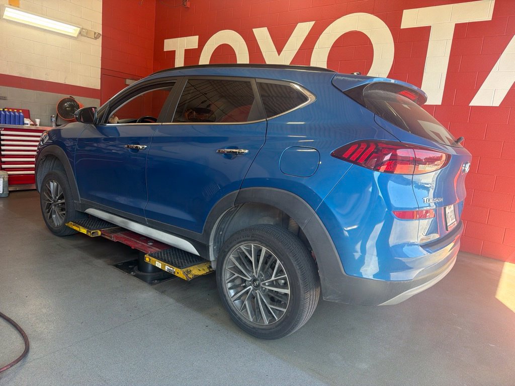 Used 2021 Hyundai Tucson Ultimate w/ Cargo Package FWD image 3