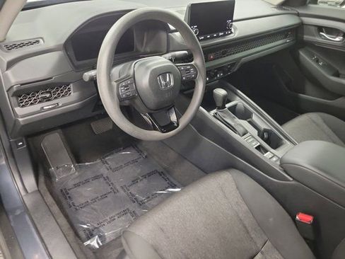 Certified 2025 Honda Accord LX image 20