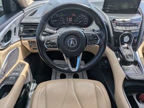 Used 2024 Acura RDX SH-AWD image 15