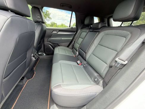 New 2026 GMC Terrain AT4 AWD/4WD image 29