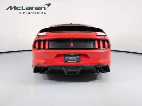 Used 2017 Ford Mustang Shelby GT350R RWD image 6